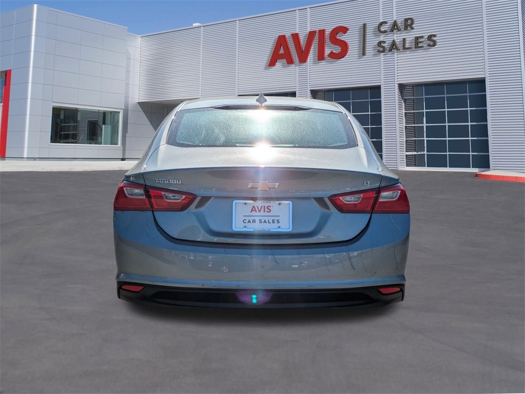 Thumbnail: 2023 Chevrolet Malibu - 6