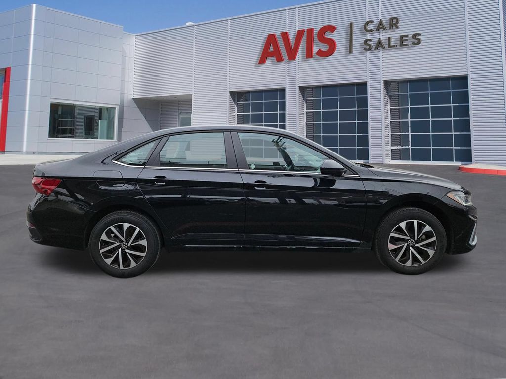 Thumbnail: 2025 Volkswagen Jetta - 7