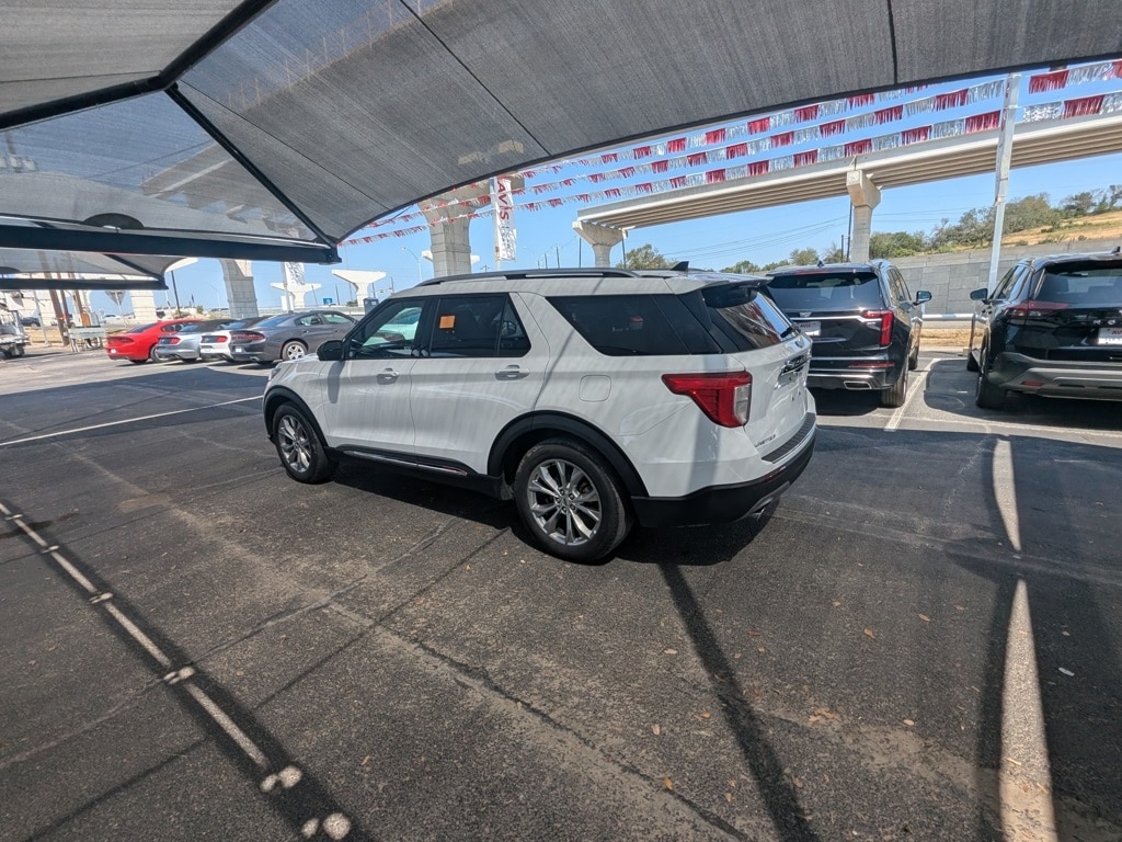 Thumbnail: 2024 Ford Explorer - 6