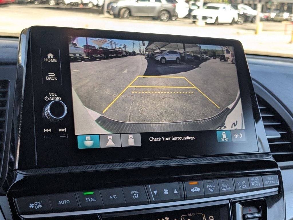 Thumbnail: 2025 Honda Odyssey - 21