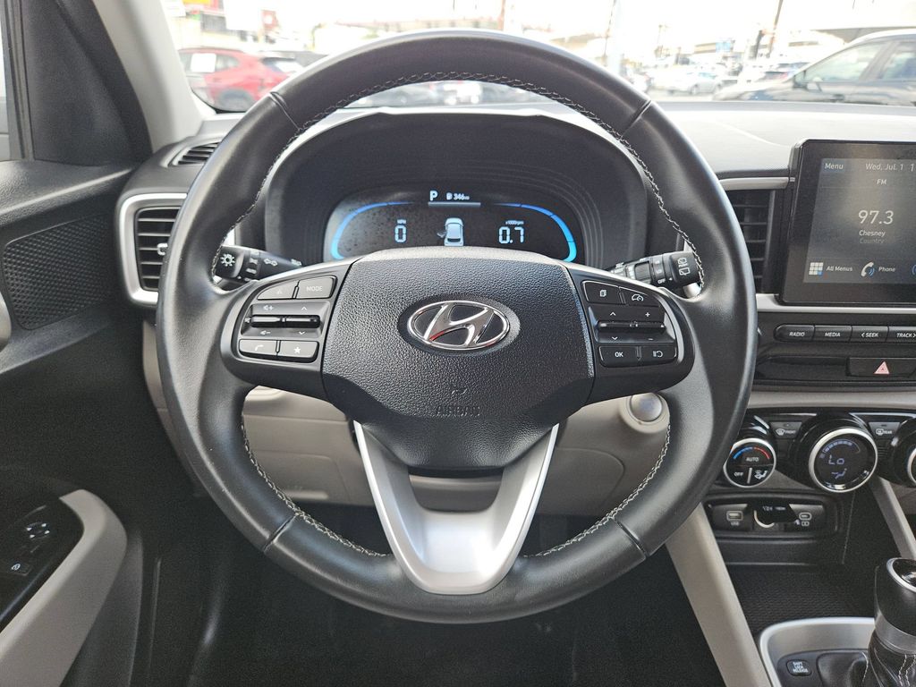 Thumbnail: 2025 Hyundai Venue - 23