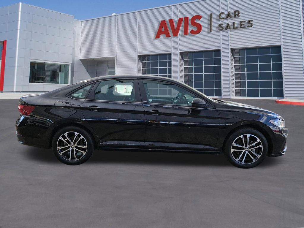 Thumbnail: 2025 Volkswagen Jetta - 7