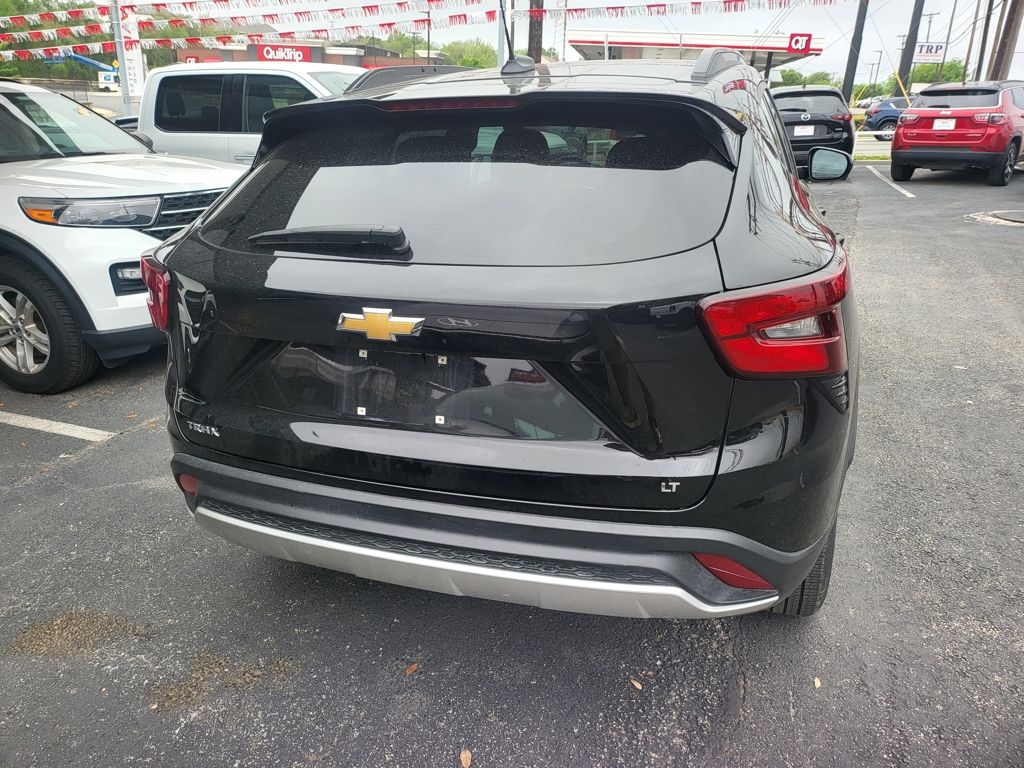 Thumbnail: 2025 Chevrolet Trax - 13