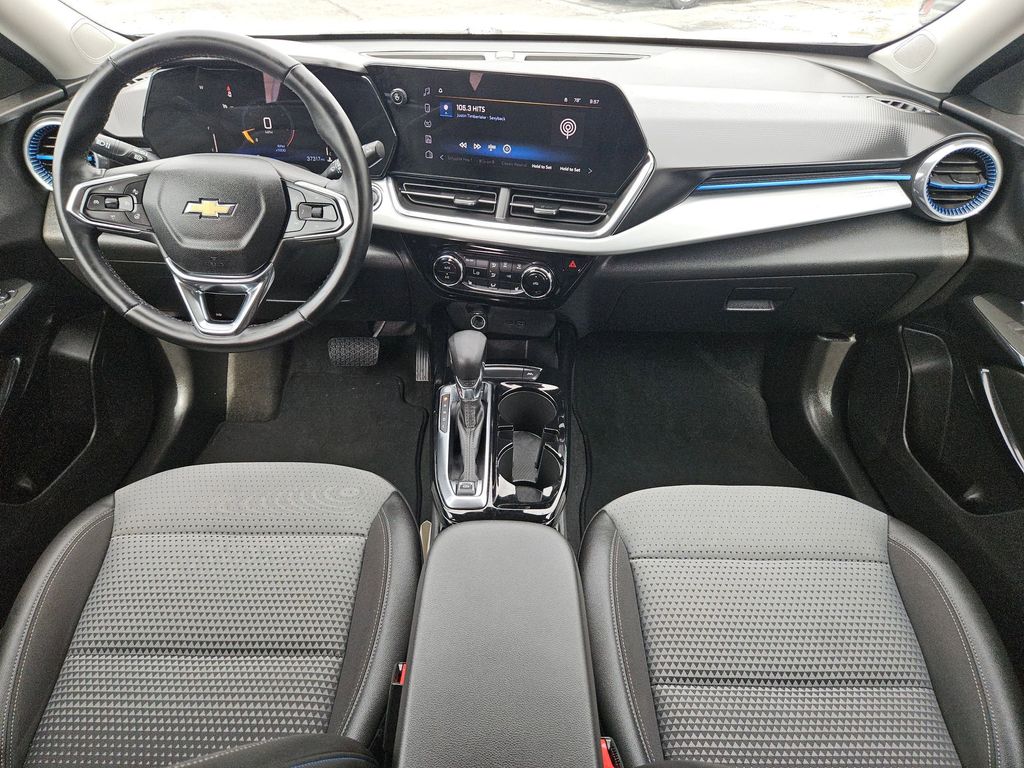 Thumbnail: 2025 Chevrolet Trax - 19