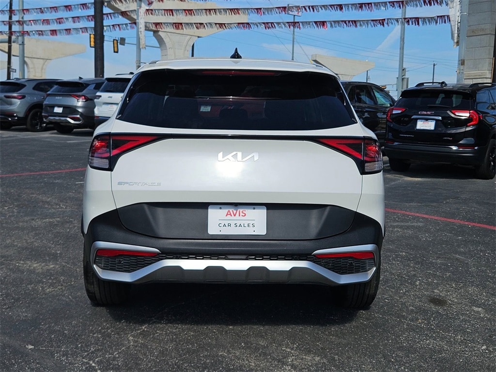 Thumbnail: 2023 Kia Sportage - 6