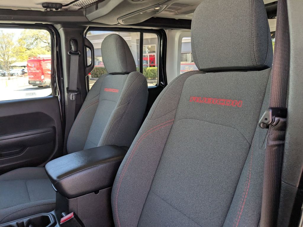 Thumbnail: 2025 Jeep Wrangler - 13