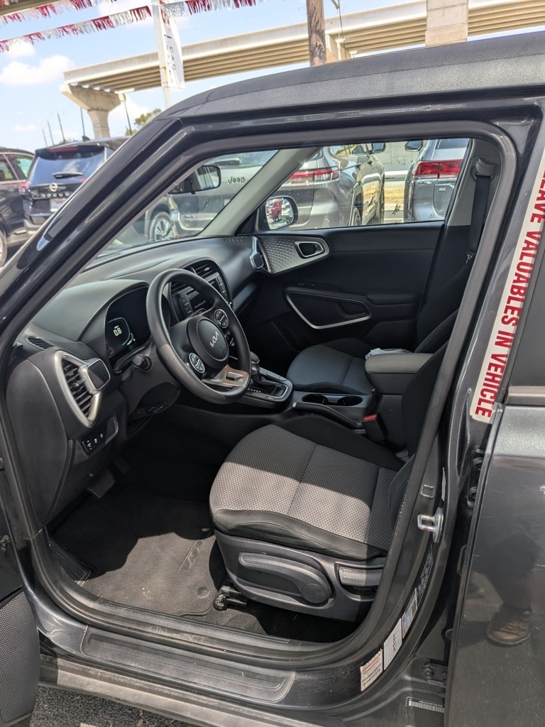 Thumbnail: 2023 Kia Soul - 5