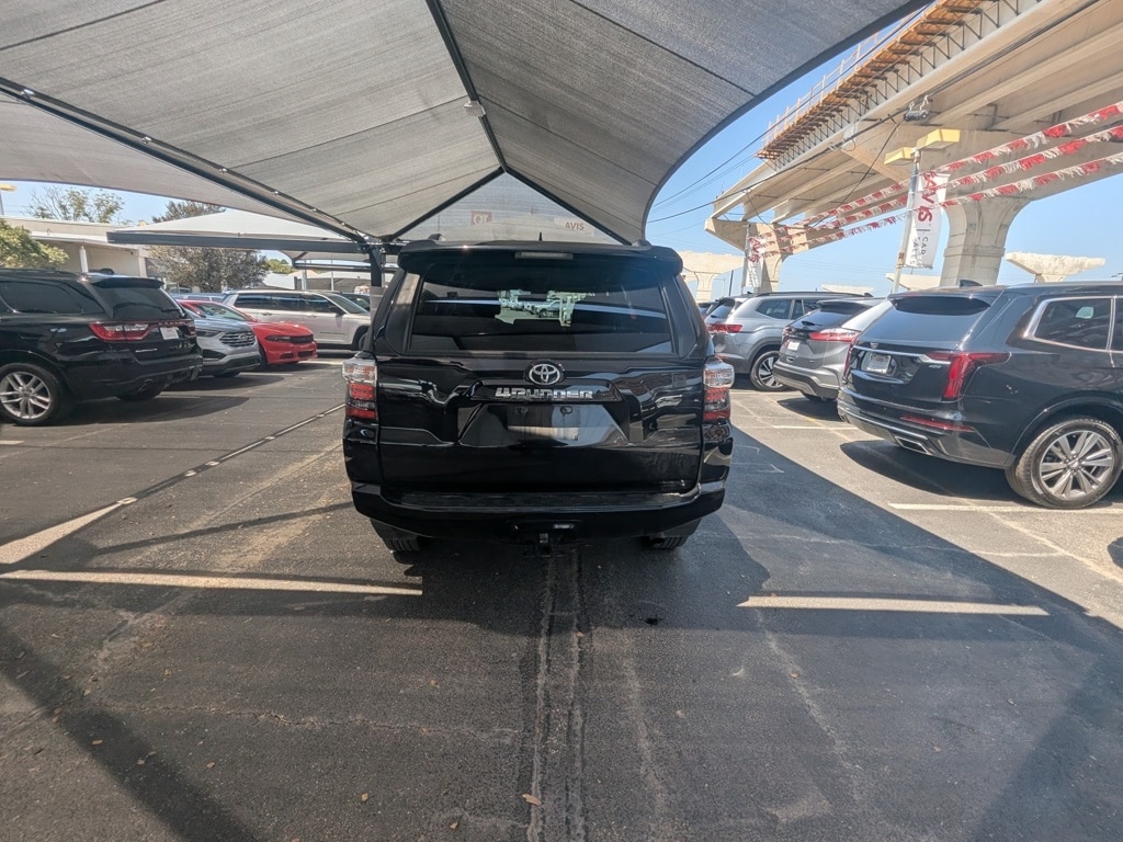 Thumbnail: 2024 Toyota 4Runner - 8