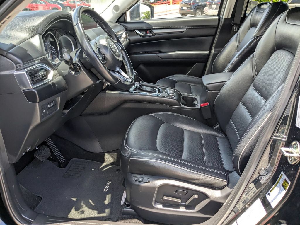 Thumbnail: 2025 Mazda CX-5 - 11