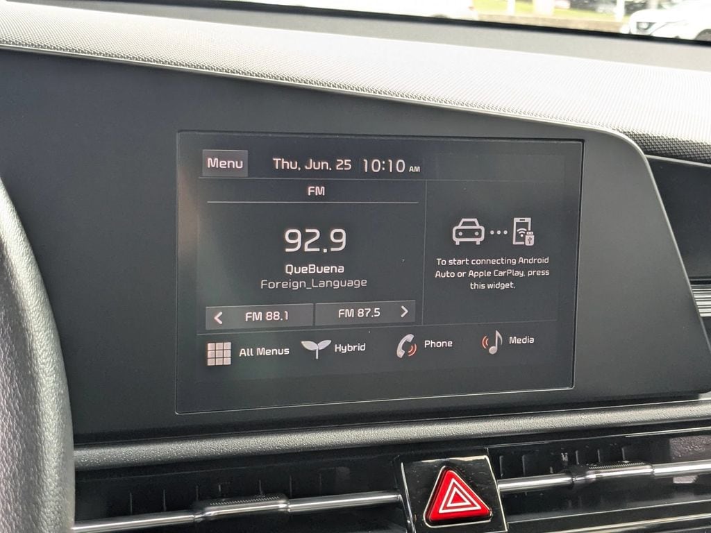 Thumbnail: 2025 Kia Niro - 19