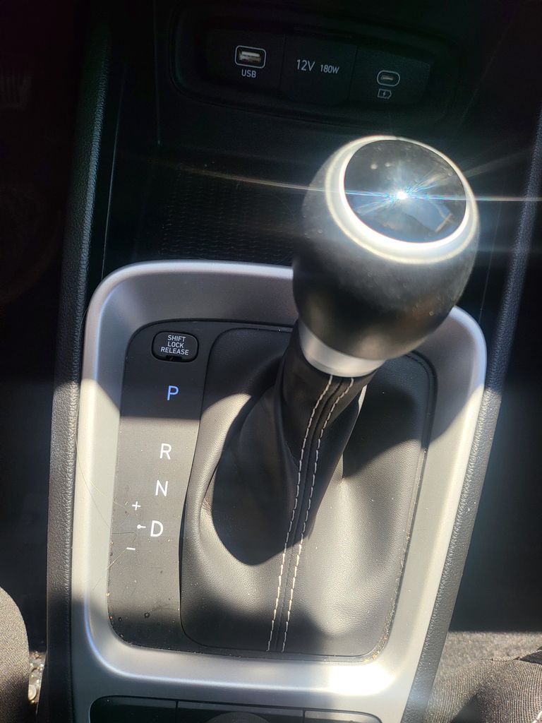 Thumbnail: 2025 Hyundai Venue - 6