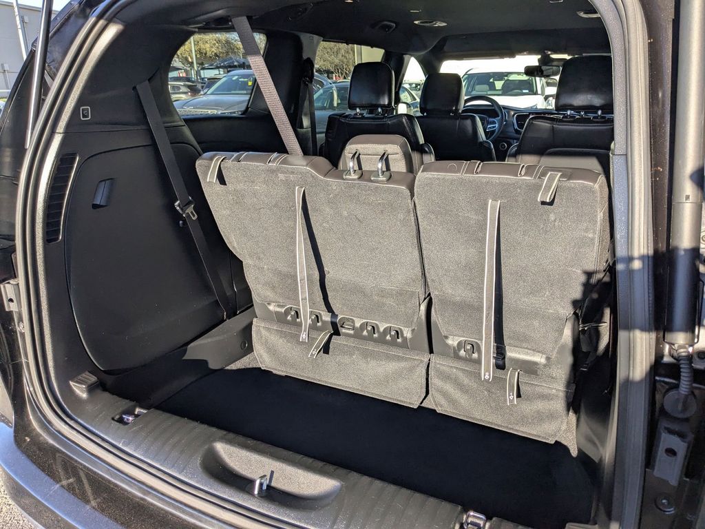 Thumbnail: 2025 Chrysler Pacifica - 28