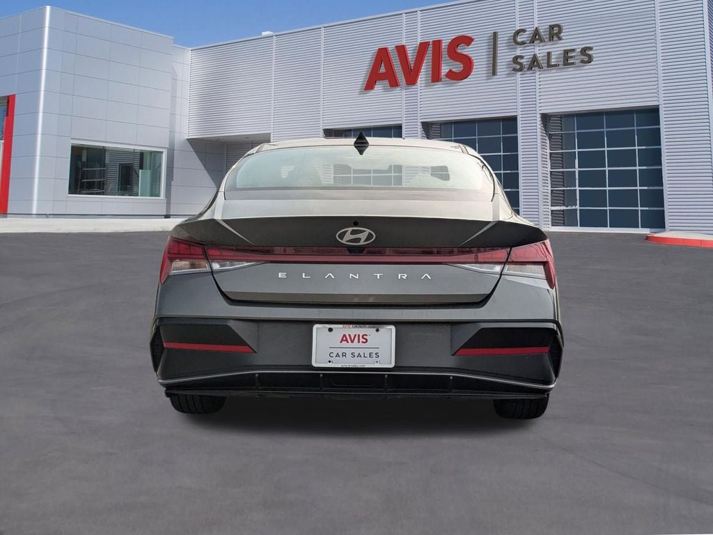 Thumbnail: 2025 Hyundai Elantra - 5