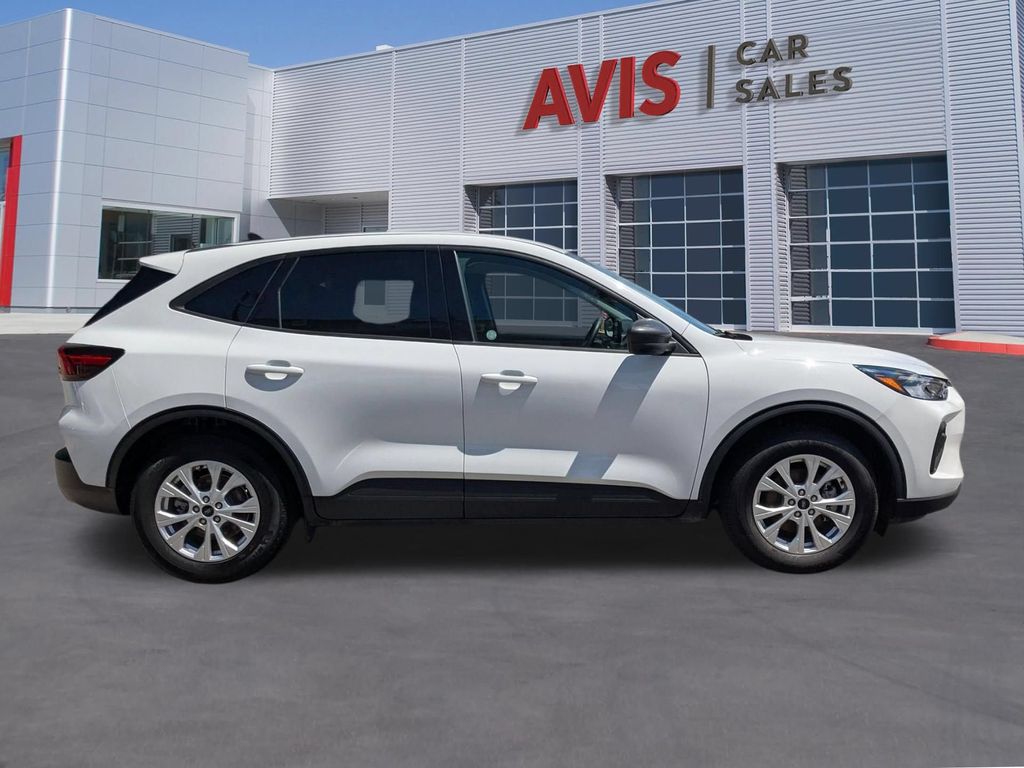 Thumbnail: 2025 Ford Escape - 7