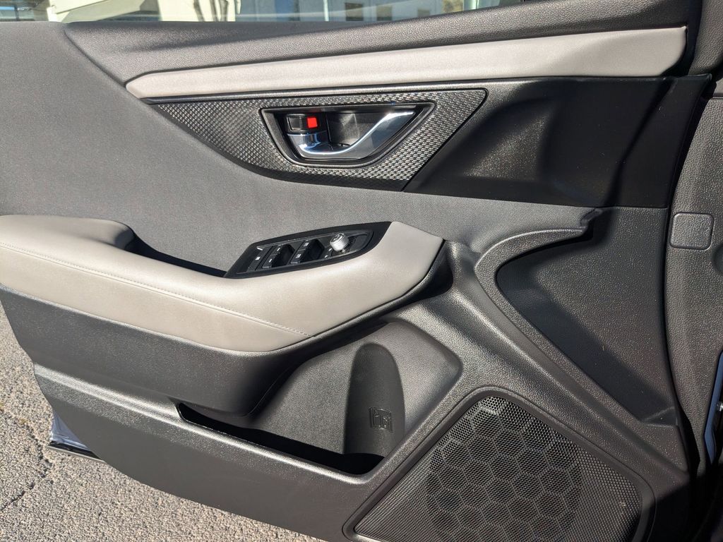 Thumbnail: 2025 Subaru Outback - 15