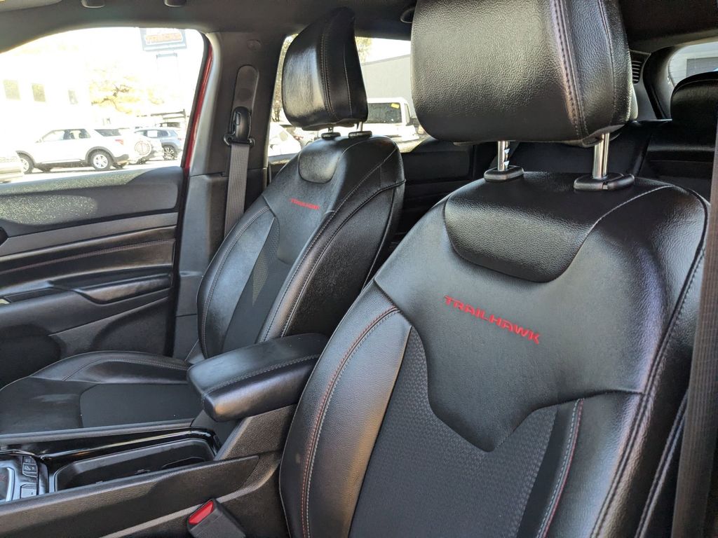 Thumbnail: 2025 Jeep Compass - 13