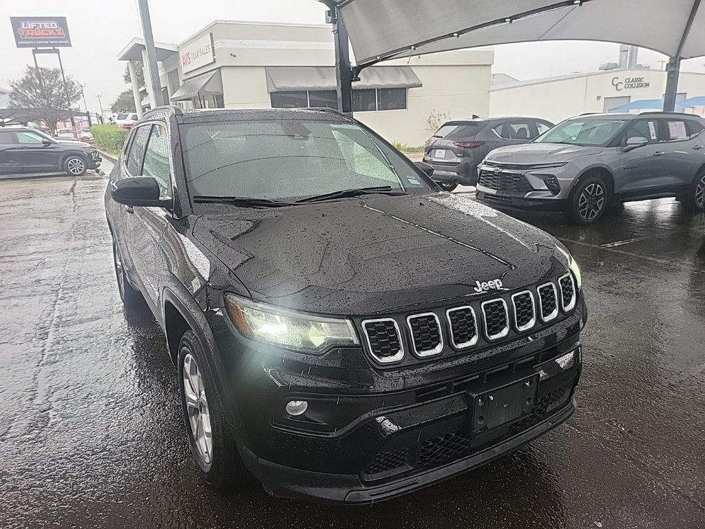Certified 2025 Jeep Compass Latitude SUV