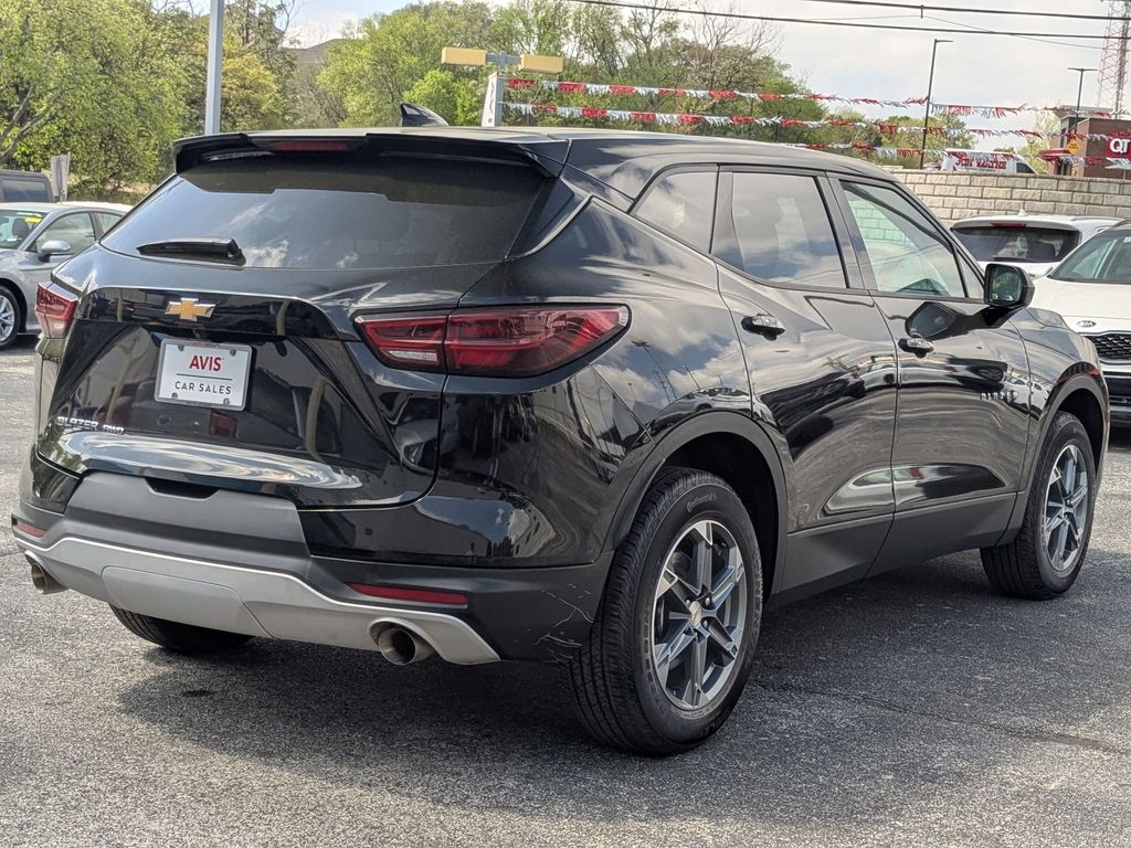Thumbnail: 2025 Chevrolet Blazer - 6