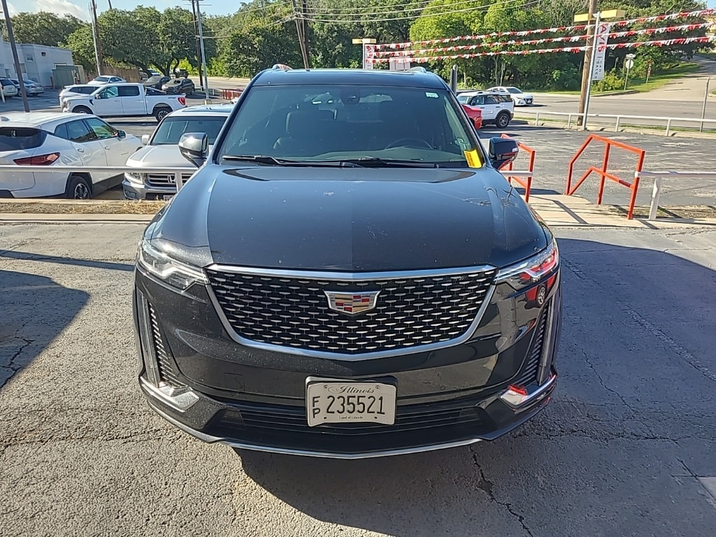 2024 Cadillac XT6 Premium Luxury Hero Image