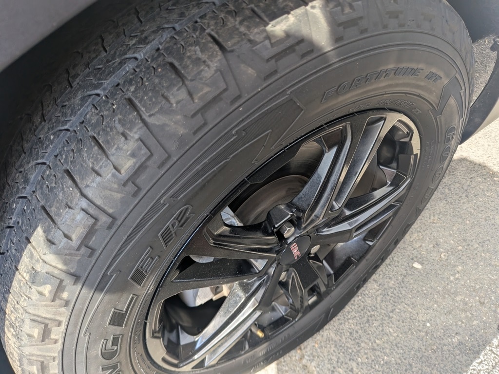Thumbnail: 2023 GMC Terrain - 11