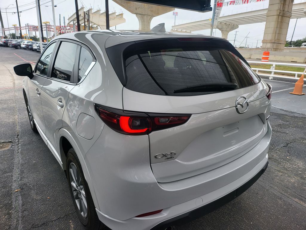 Thumbnail: 2025 Mazda CX-5 - 9