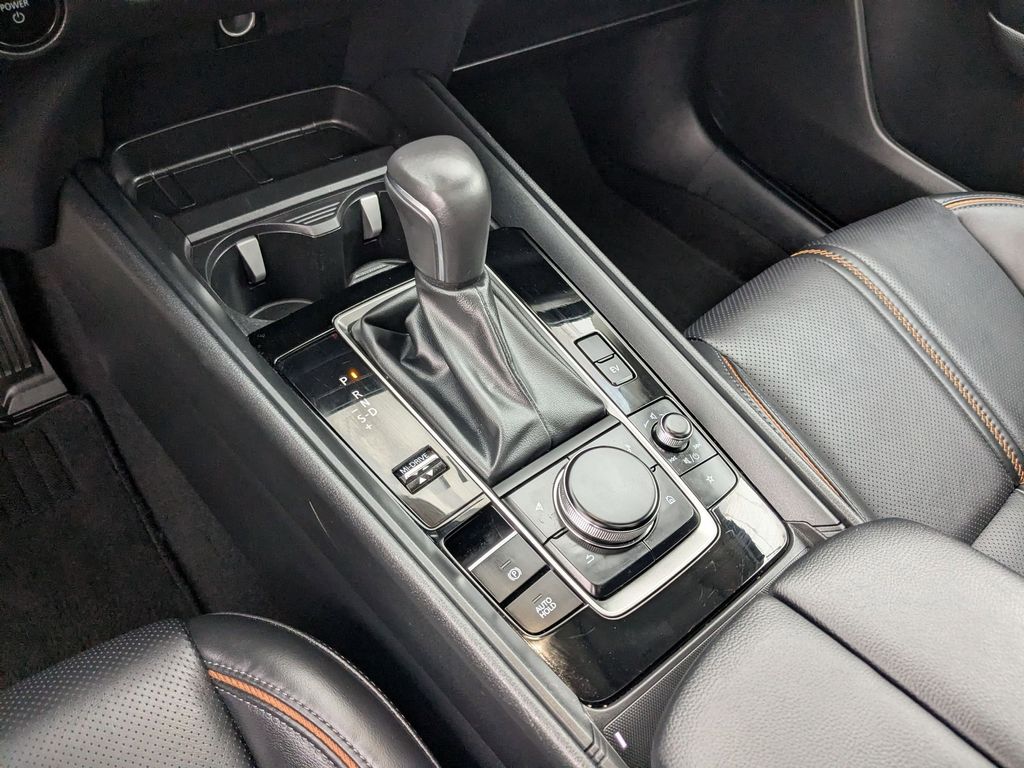 Thumbnail: 2025 Mazda CX-50 - 22