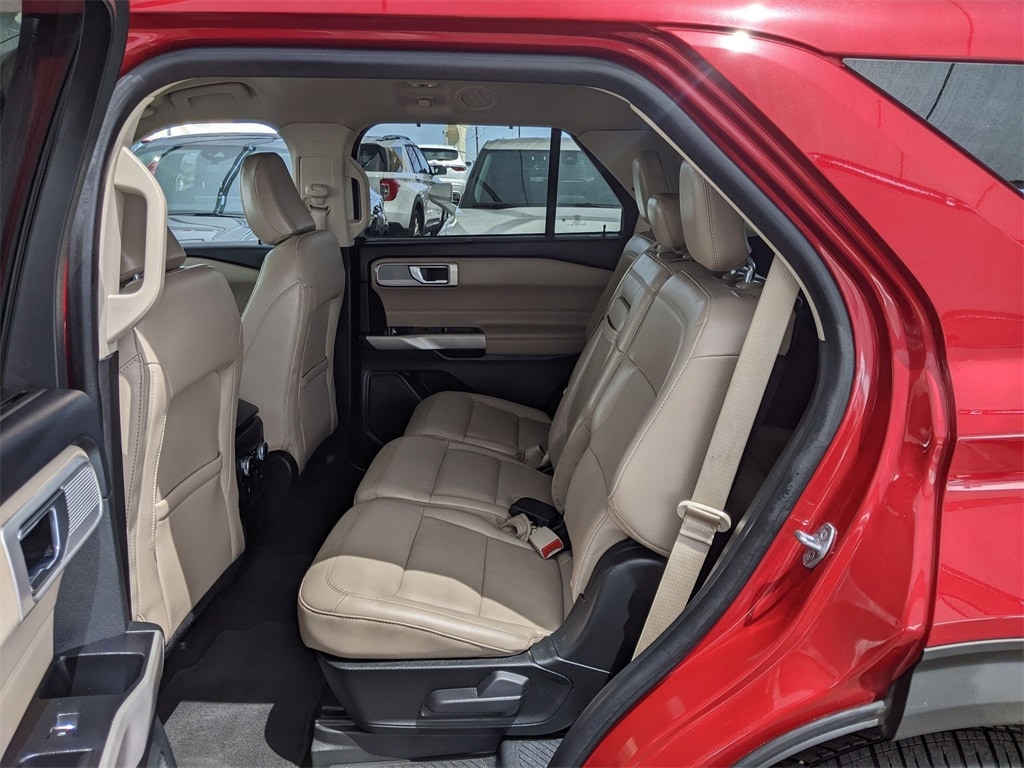 Thumbnail: 2024 Ford Explorer - 25