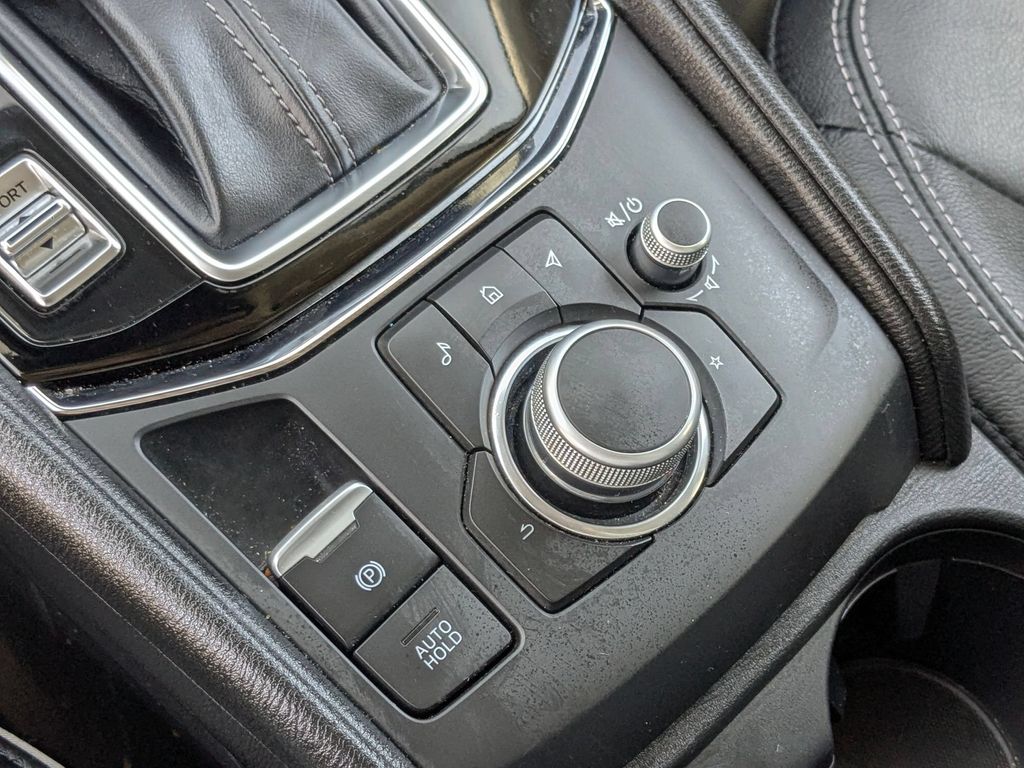 Thumbnail: 2025 Mazda CX-5 - 23