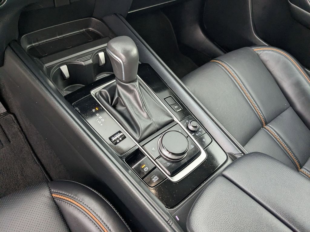 Thumbnail: 2025 Mazda CX-50 - 22