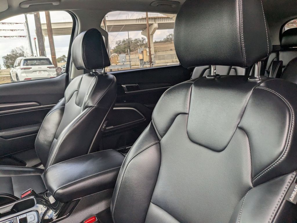 Thumbnail: 2025 Kia Telluride - 13