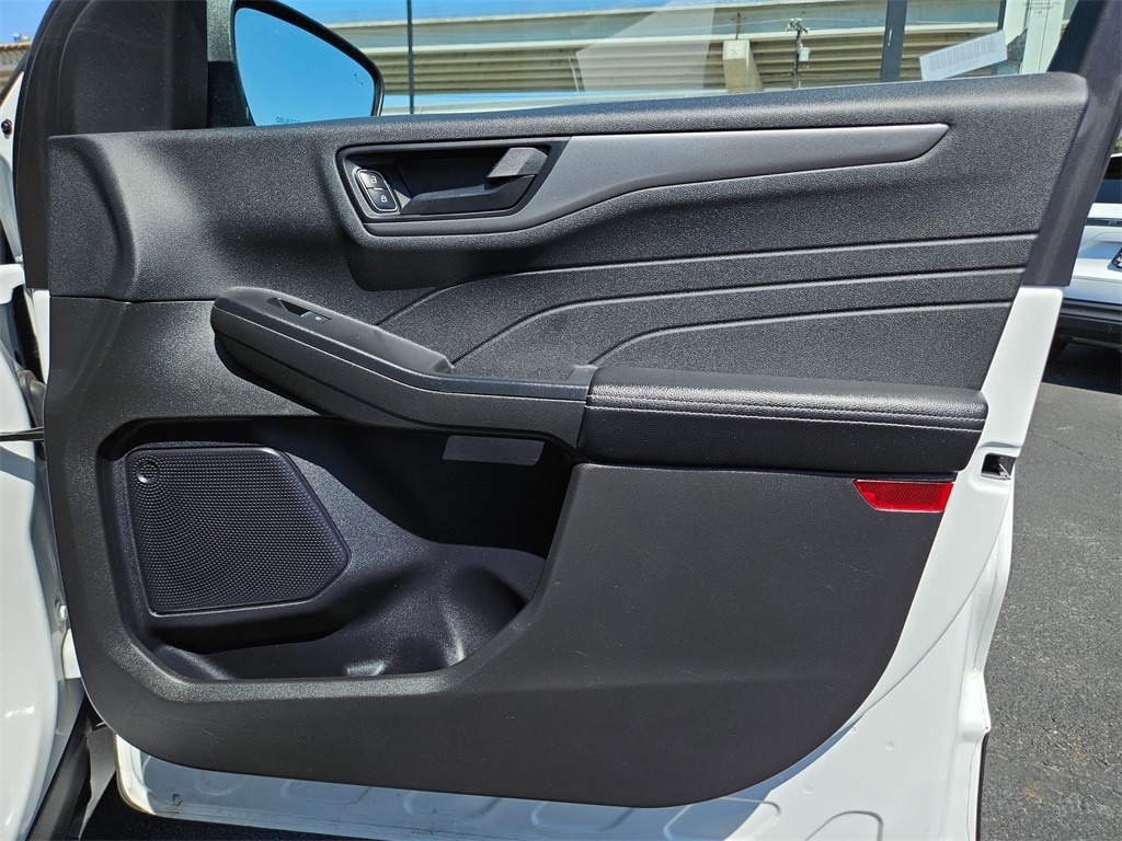 Thumbnail: 2024 Ford Escape - 32