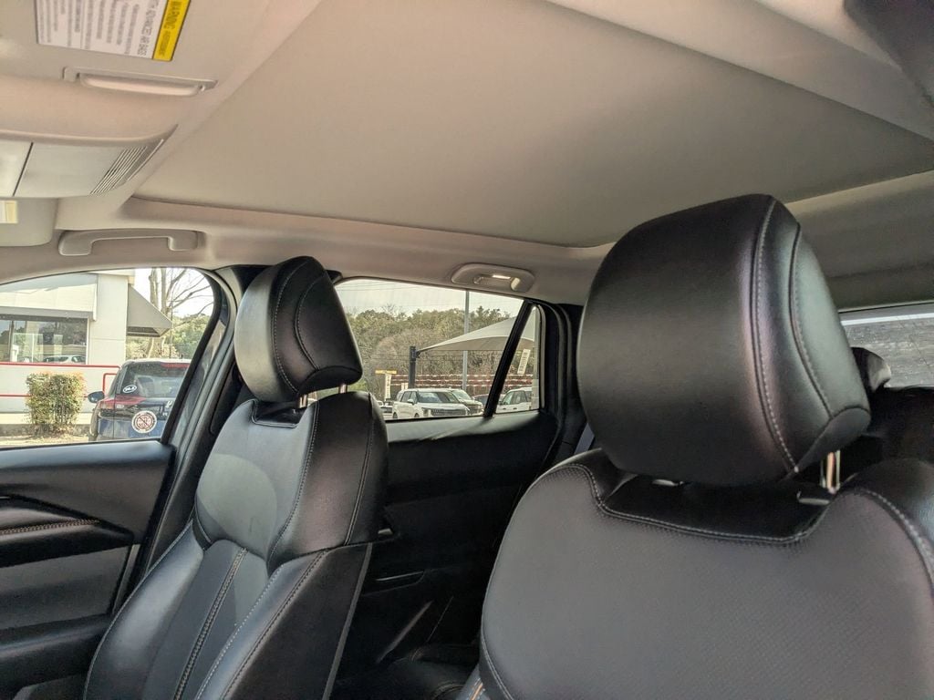 Thumbnail: 2025 Mazda CX-50 - 15