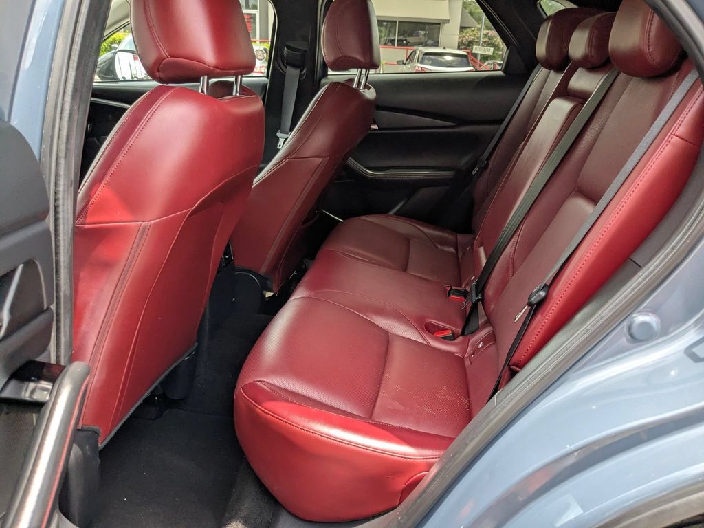 2025 Mazda CX-30 Carbon Edition - Photo 24