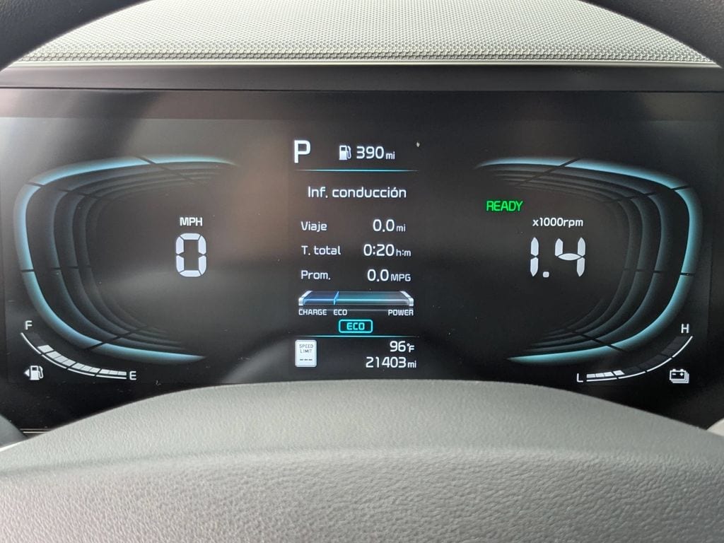 Thumbnail: 2025 Kia Niro - 17