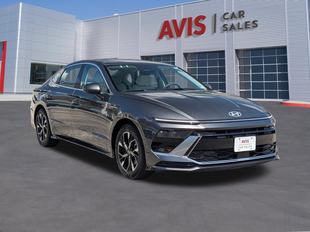 Thumbnail: 2025 Hyundai Sonata - 9