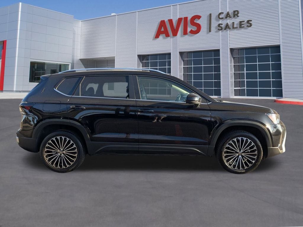 Thumbnail: 2025 Volkswagen Taos - 7