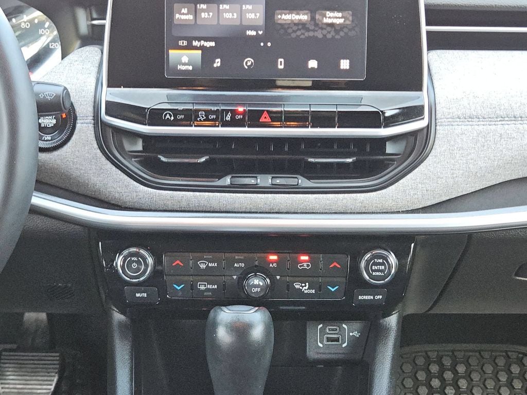 2025 Jeep Compass Latitude - Photo 21