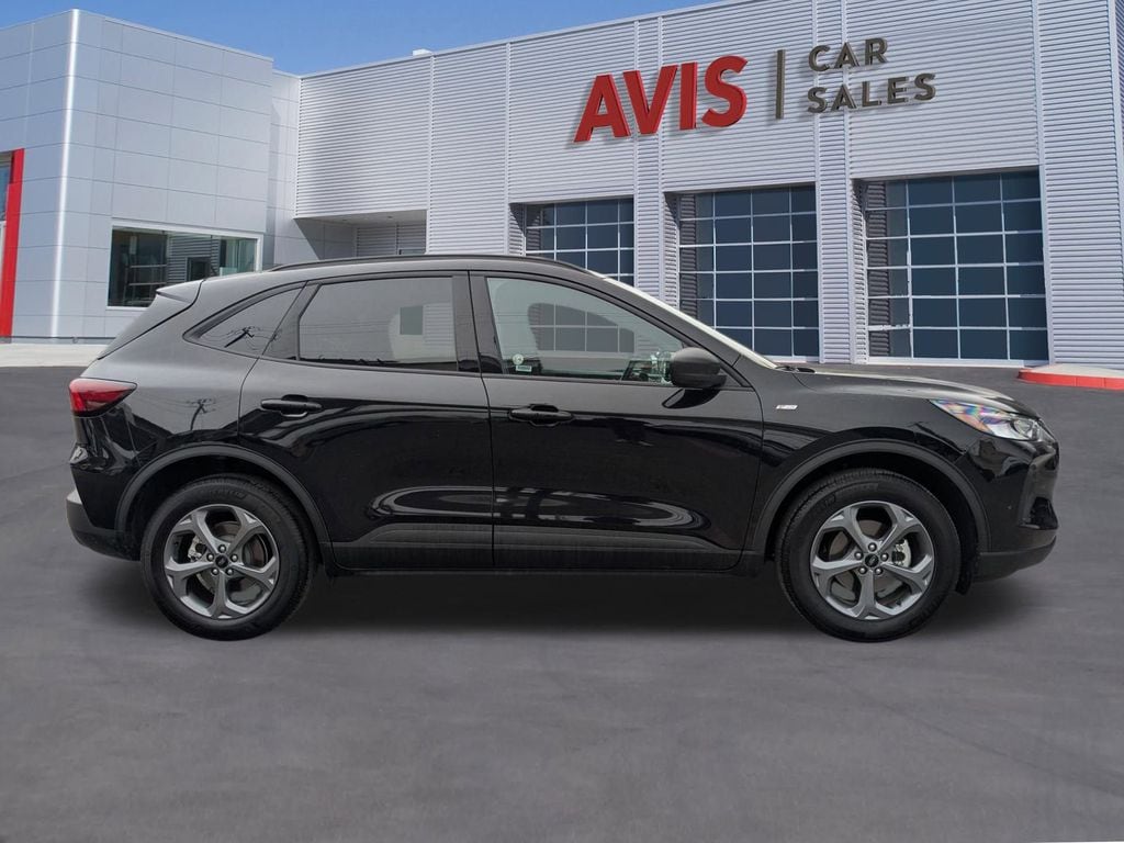 Thumbnail: 2025 Ford Escape - 7