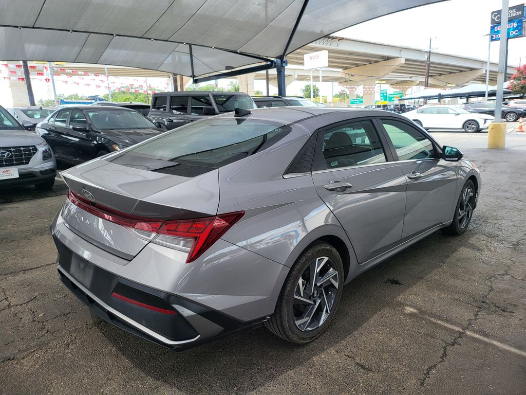 Thumbnail: 2025 Hyundai Elantra - 8