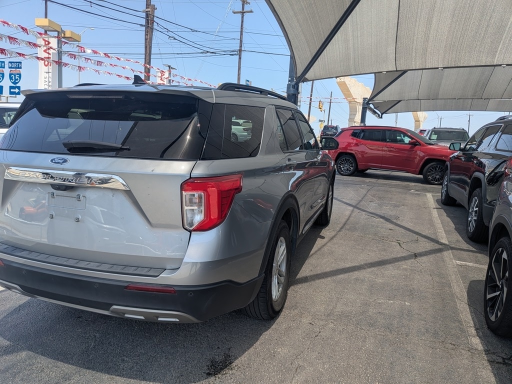 Thumbnail: 2024 Ford Explorer - 7