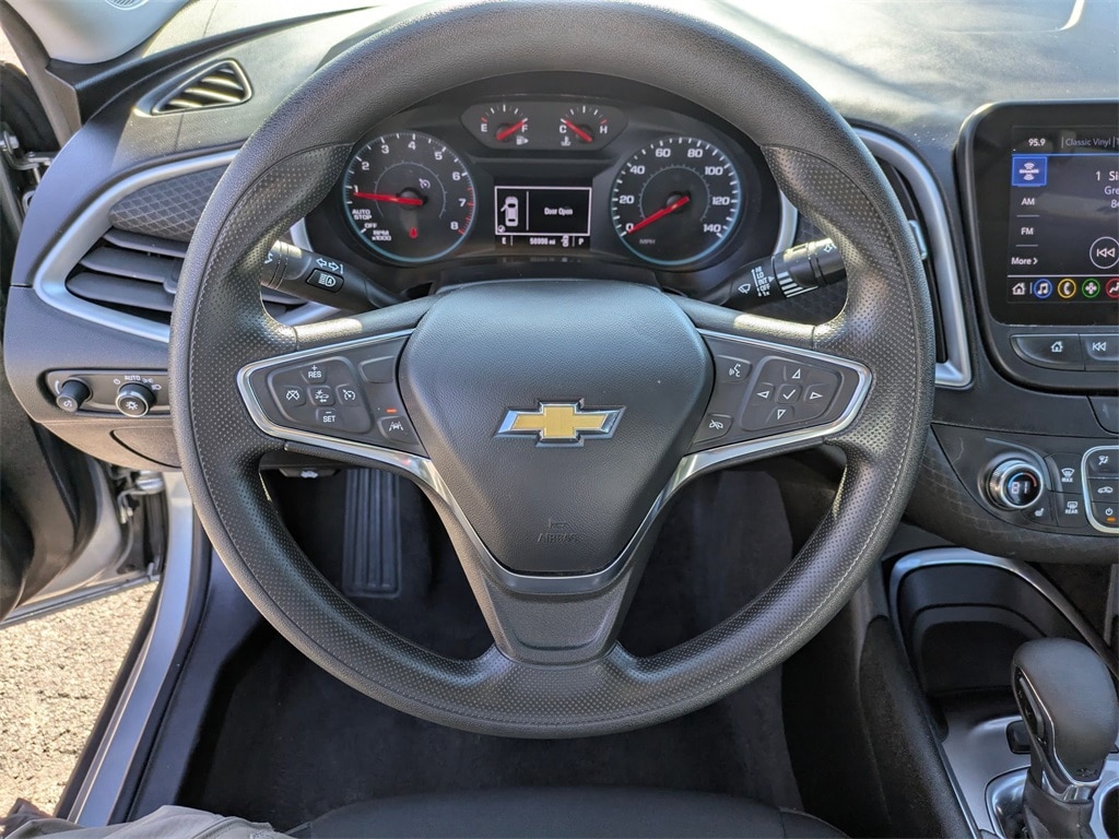 Thumbnail: 2023 Chevrolet Malibu - 17