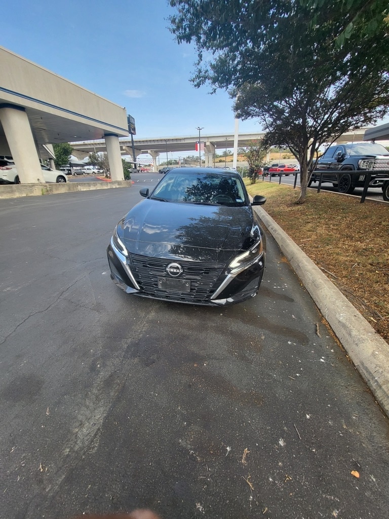 Thumbnail: 2024 Nissan Altima - 1