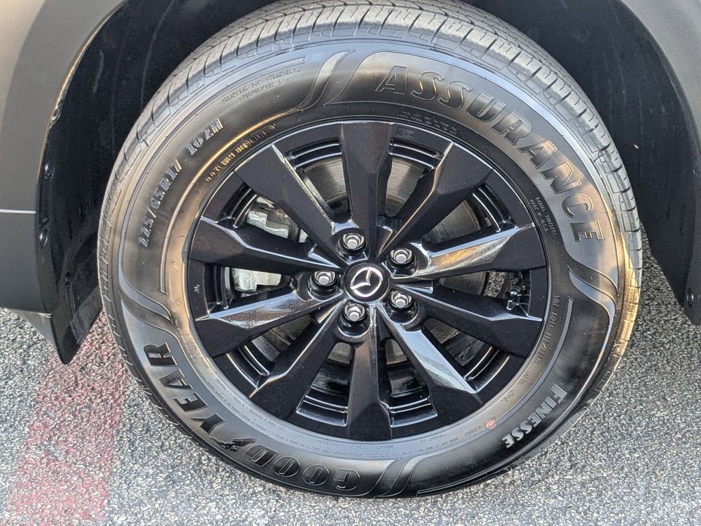 Thumbnail: 2025 Mazda CX-50 - 29