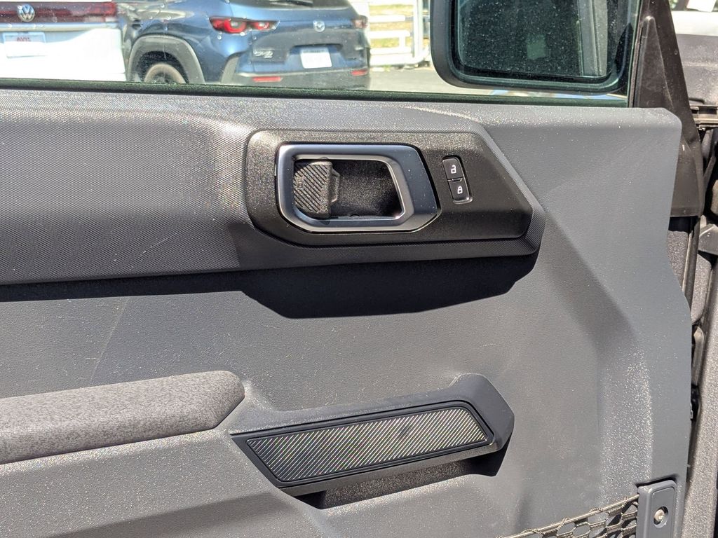 Thumbnail: 2025 Ford Bronco - 15