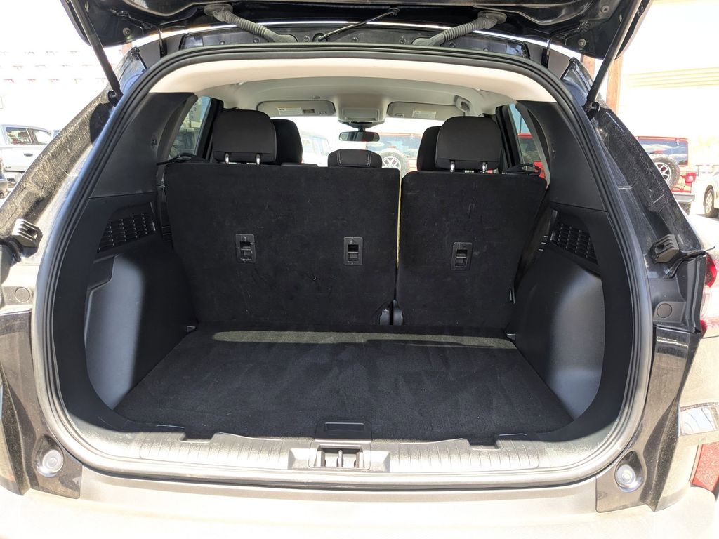 Thumbnail: 2025 Ford Escape - 29