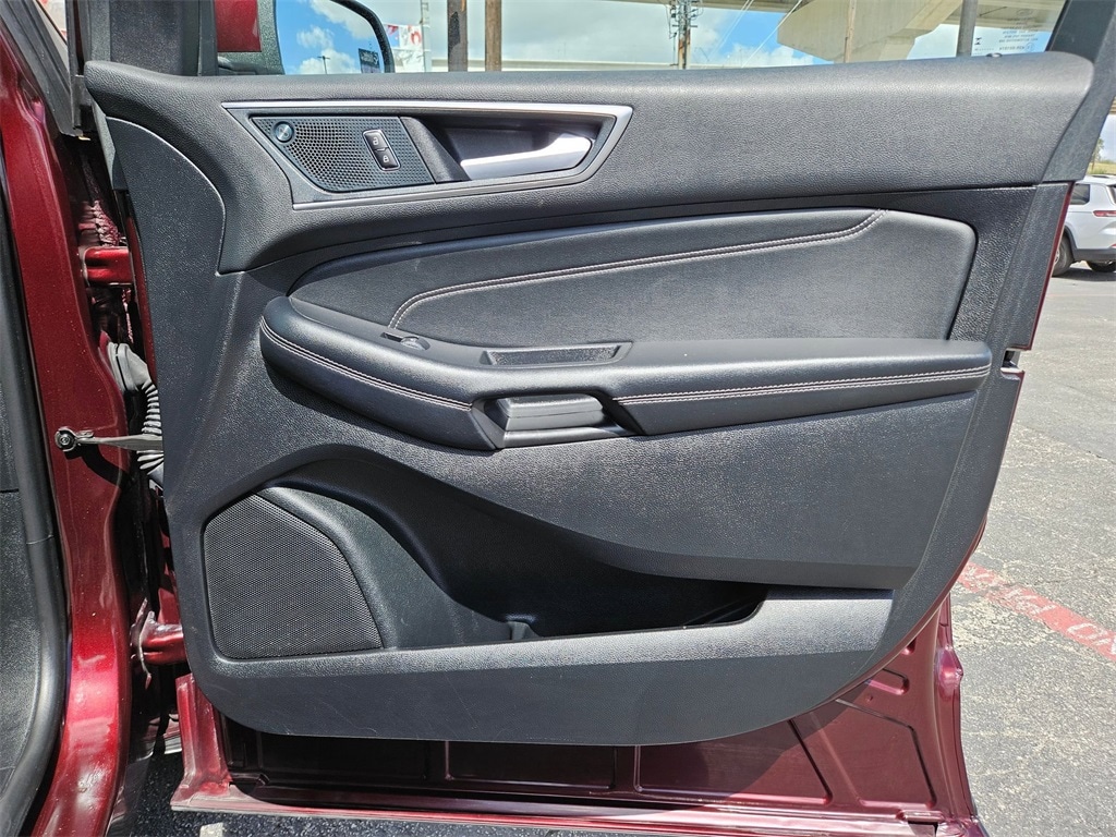 Thumbnail: 2024 Ford Edge - 28