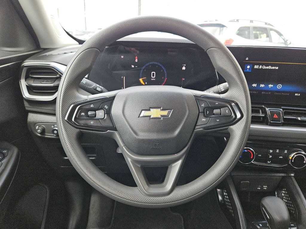 Thumbnail: 2025 Chevrolet TrailBlazer - 23