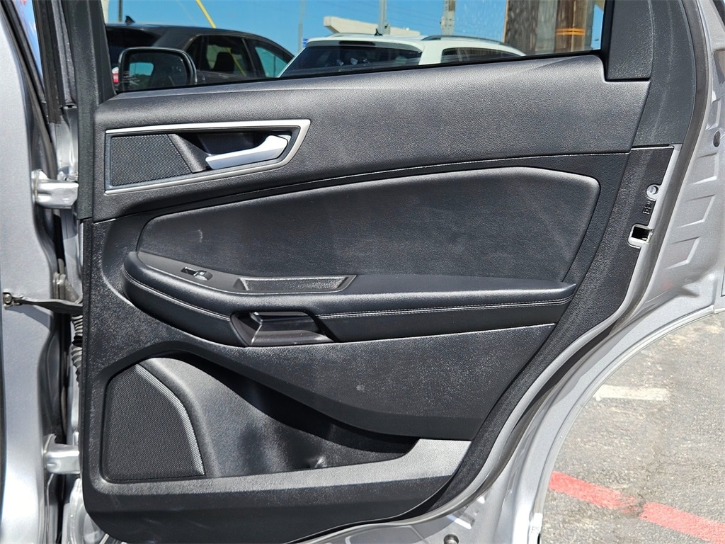 Thumbnail: 2024 Ford Edge - 25