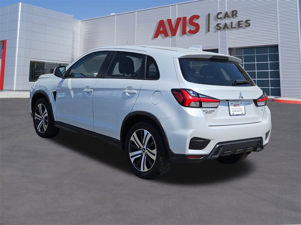 Thumbnail: 2024 Mitsubishi Outlander Sport - 9