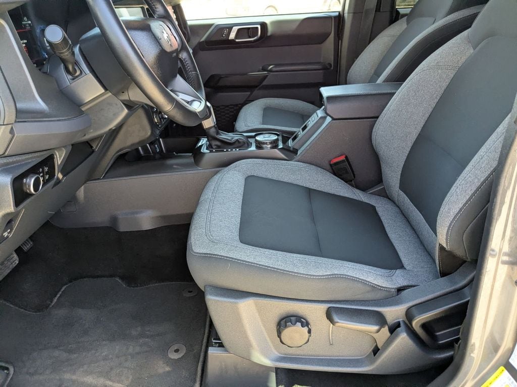 Thumbnail: 2025 Ford Bronco - 13